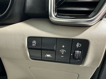 2020 Kia Sportage - photo 20