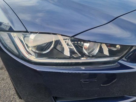 2016 Jaguar XE - photo 11