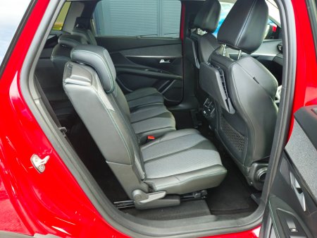 2021 Peugeot 5008 - photo 17