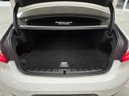2023 BMW 3-Series - photo 16