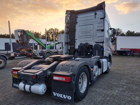 2022 VOLVO FH4 500 - photo 3