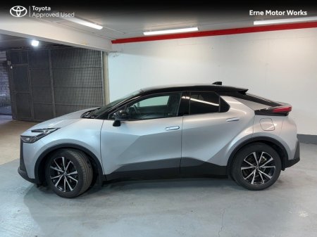 2024 Toyota C-HR - photo 2