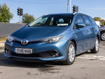 2017 Toyota Auris - photo 3