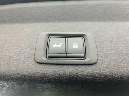 2024 Mitsubishi Outlander - photo 8