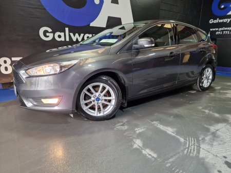 2017 Ford Focus - photo 4