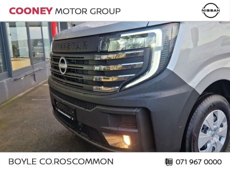 2027 Nissan Interstar - photo 24