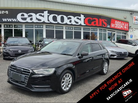 2016 Audi A3 FULL LEATHER SEATS  HEATED ELECTRIC SEATS - REVERSING CAMERA - PARKING SENSORS - SIMI DEALER - LOW R
