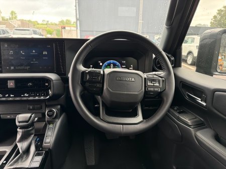 2025 Toyota Land Cruiser - photo 9