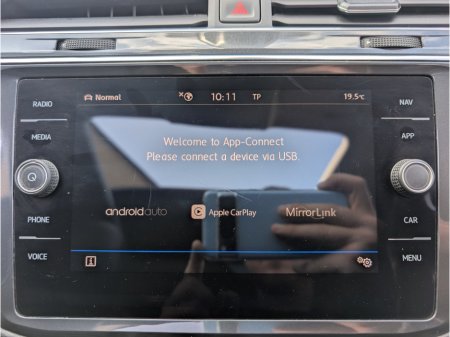2020 Volkswagen Tiguan - photo 25
