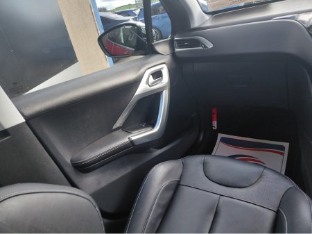 2018 Peugeot 208 - photo 12