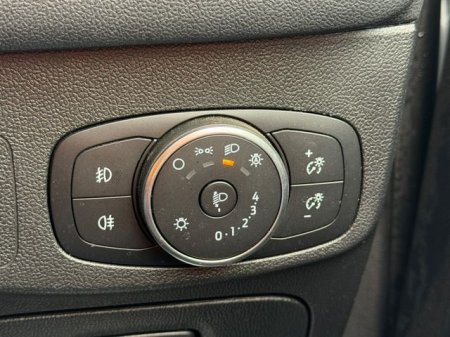 2020 Ford Focus - photo 19