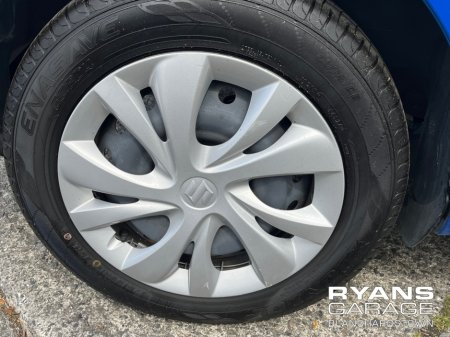2023 Suzuki Swift - photo 28