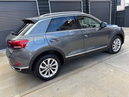 2023 Volkswagen T-Roc - photo 18