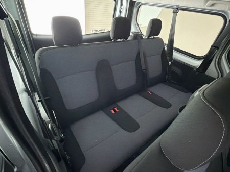 2017 Opel Vivaro - photo 36