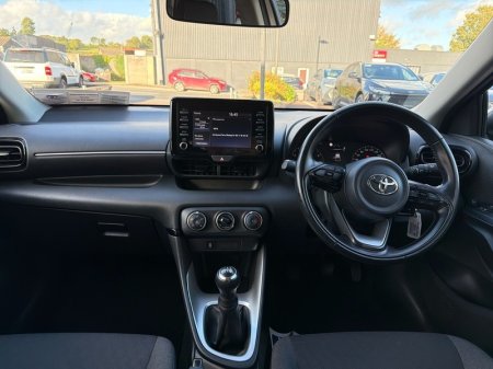 2022 Toyota Yaris - photo 8