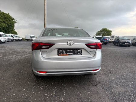 2015 Toyota Avensis - photo 5