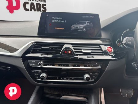 2018 BMW 5-Series - photo 9
