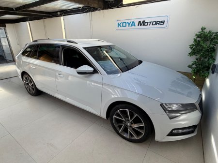 2022 Skoda Superb - photo 16