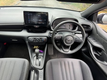 2023 Toyota Yaris - photo 11