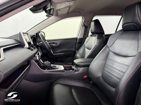 2020 Toyota RAV4 - photo 8
