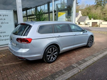 2022 Volkswagen Passat - photo 8