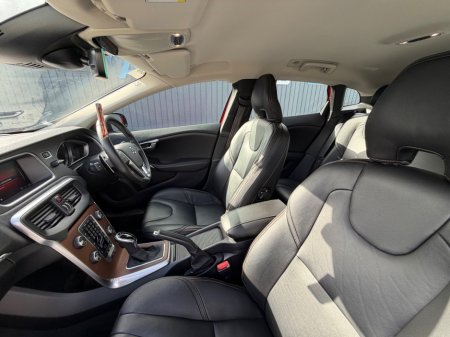 2019 Volvo V40 - photo 56