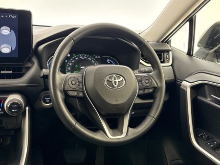 2024 Toyota RAV4 - photo 9