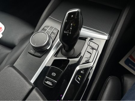 2021 BMW 5-Series - photo 14