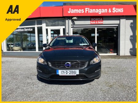 2017 Volvo S60 - photo 2