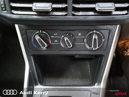 2023 Volkswagen Polo - photo 18
