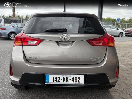 2014 Toyota Auris - photo 4