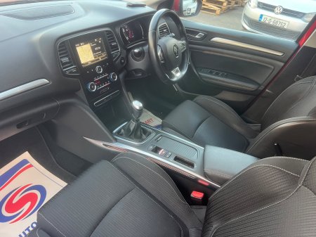 2019 Renault Megane - photo 28