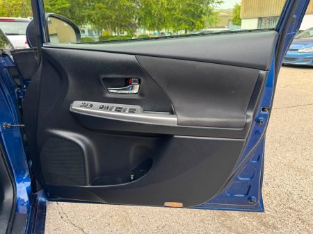 2014 Toyota Prius - photo 8