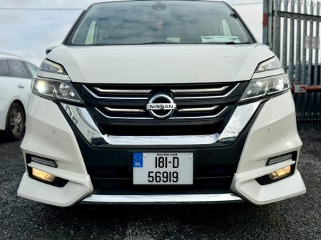 2018 Nissan Serena - photo 3