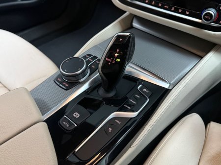 2018 BMW 5-Series - photo 21