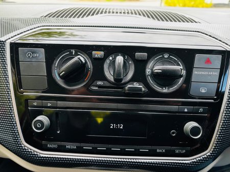 2018 Volkswagen up! - photo 12