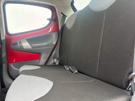 2012 Citroen C1 - photo 11
