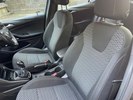 2017 Opel Astra - photo 24