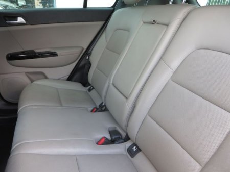 2020 Kia Sportage - photo 14