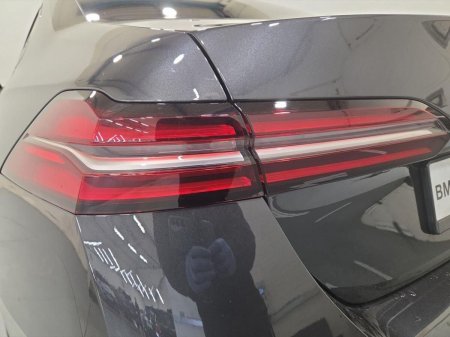 2026 BMW 5-Series - photo 20