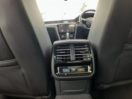 2018 Volkswagen Passat - photo 19