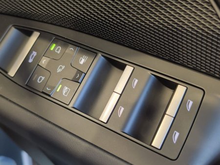2026 BMW iX3 - photo 23
