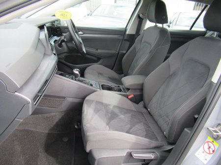 2022 Volkswagen Golf - photo 10