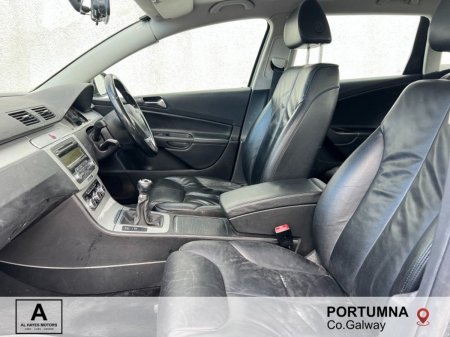2010 Volkswagen Passat - photo 3