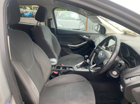 2017 Ford Focus - photo 9