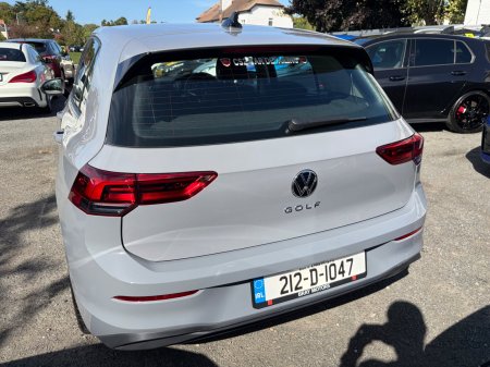 2021 Volkswagen Golf - photo 23