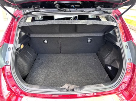 2018 Toyota Auris - photo 14