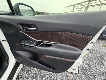 2018 Toyota C-HR - photo 27