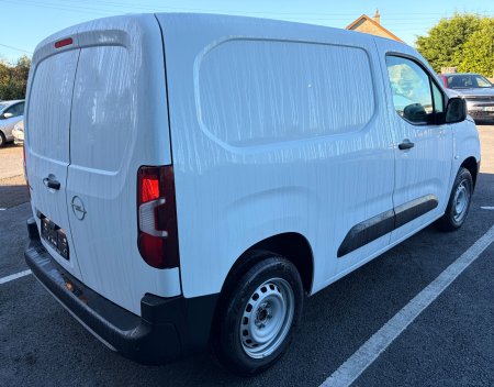 2027 Opel Combo - photo 3