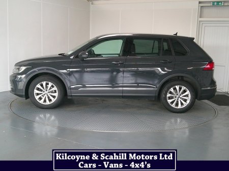2021 Volkswagen Tiguan - photo 4
